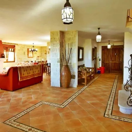 Holiday home Casa Castelos